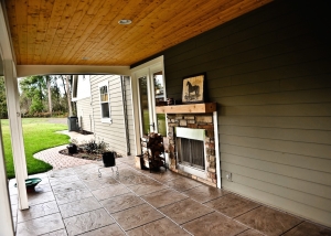 Farmhouse Patio